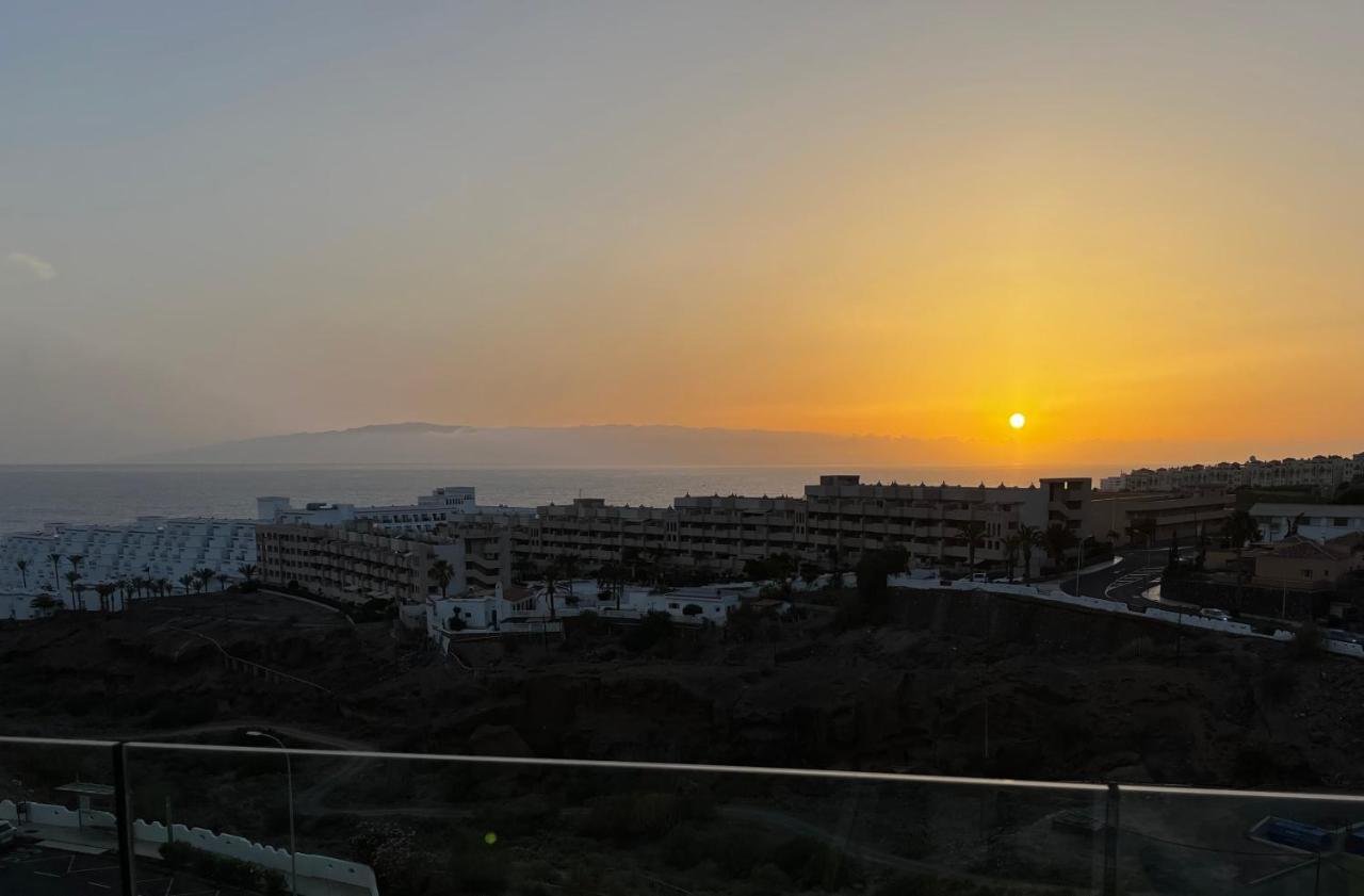 Ocean Garden Sunset Apartment - Heated Swimming Pool Free Wifi Costa Adeje  Bagian luar foto